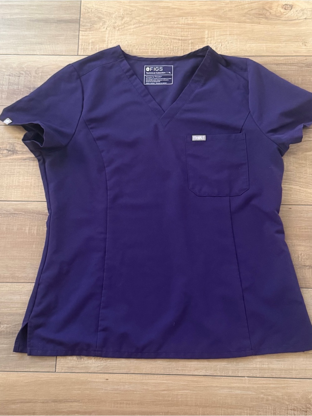 Figs Catarina purple Scrub Top